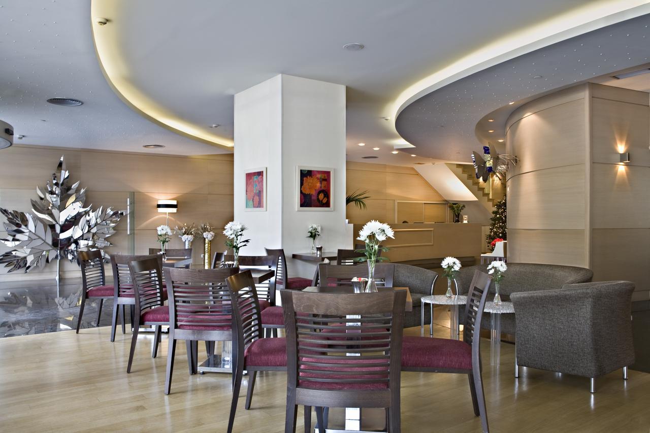 Amalia Hotel Atenas Exterior foto